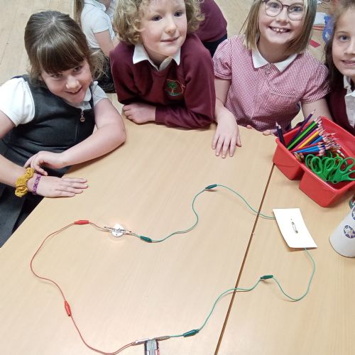 D&T - Electrical Systems - Making circuits